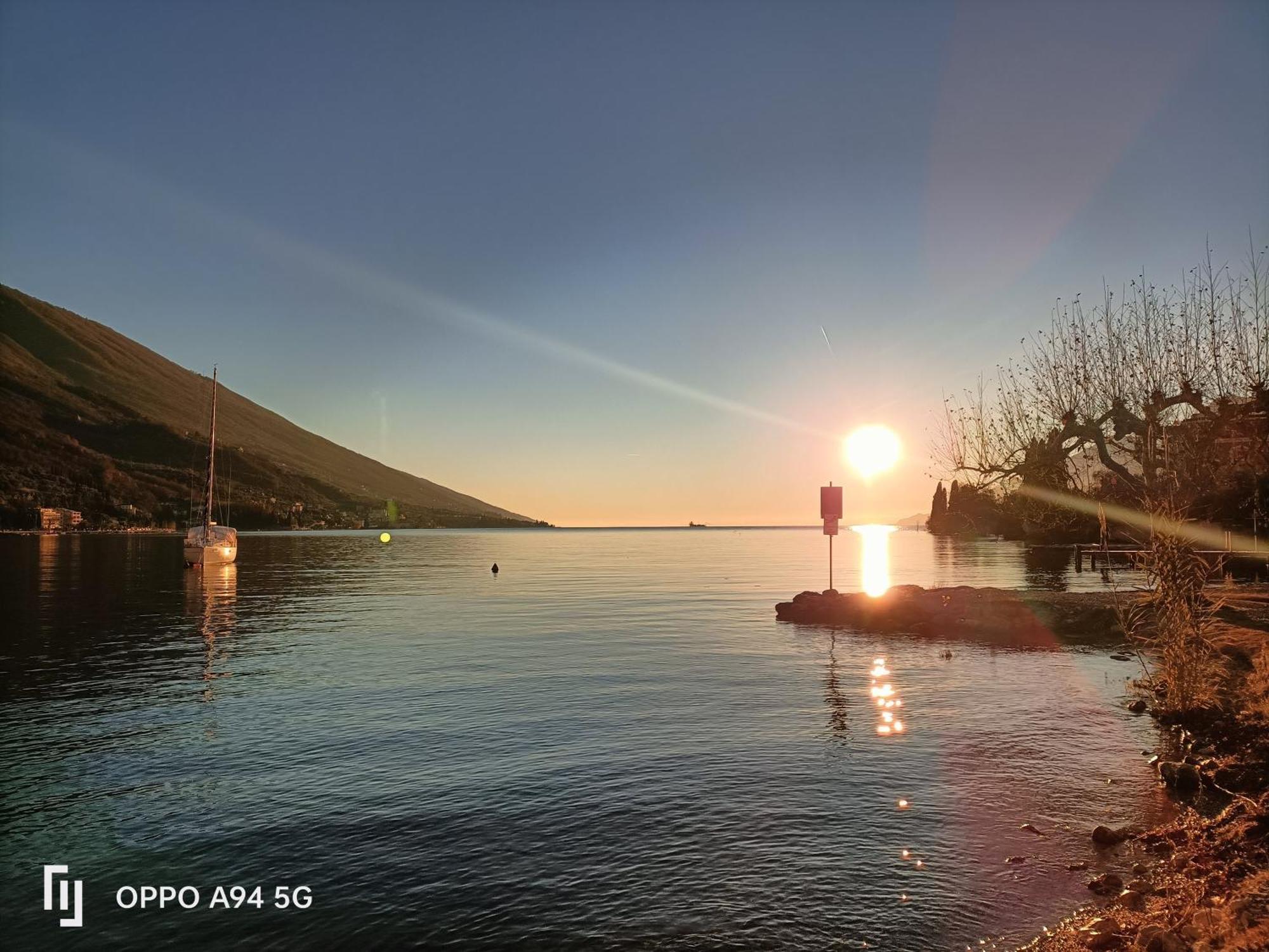 Appartamenti Casa Nina, Lago,Montagne, Uliveti Brenzone sul Garda Dış mekan fotoğraf